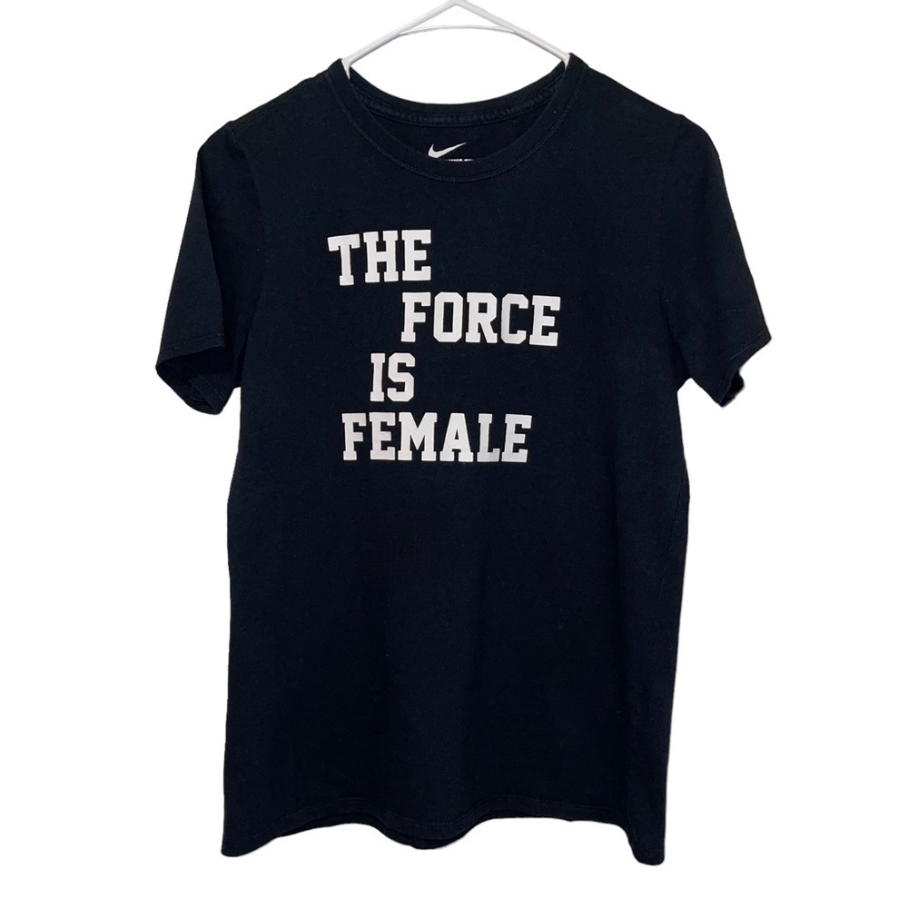 Nike Woman Tees Size M